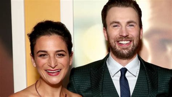 Jenny Slate and Chris Evans: A Deep Dive into Their Relationship